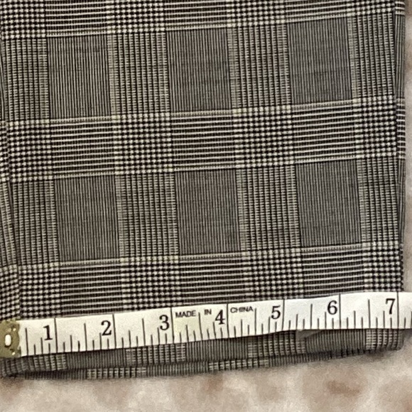 J. Crew Bowery Houndstooth Plaid Four Season Wool Dress Pant, Size 32 x 32 - Picture 13 of 16